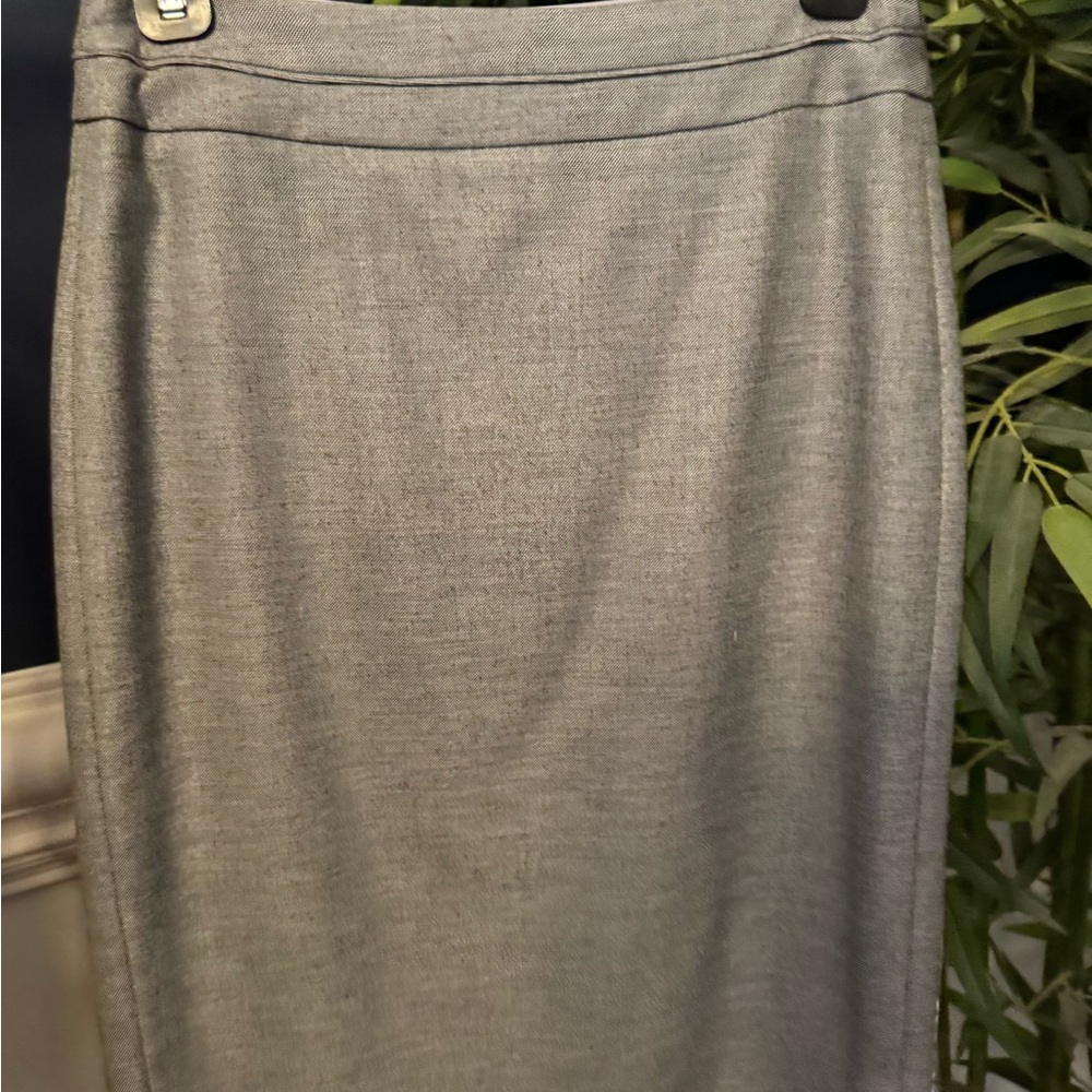 White House Black Market Gray Pencil Skirt